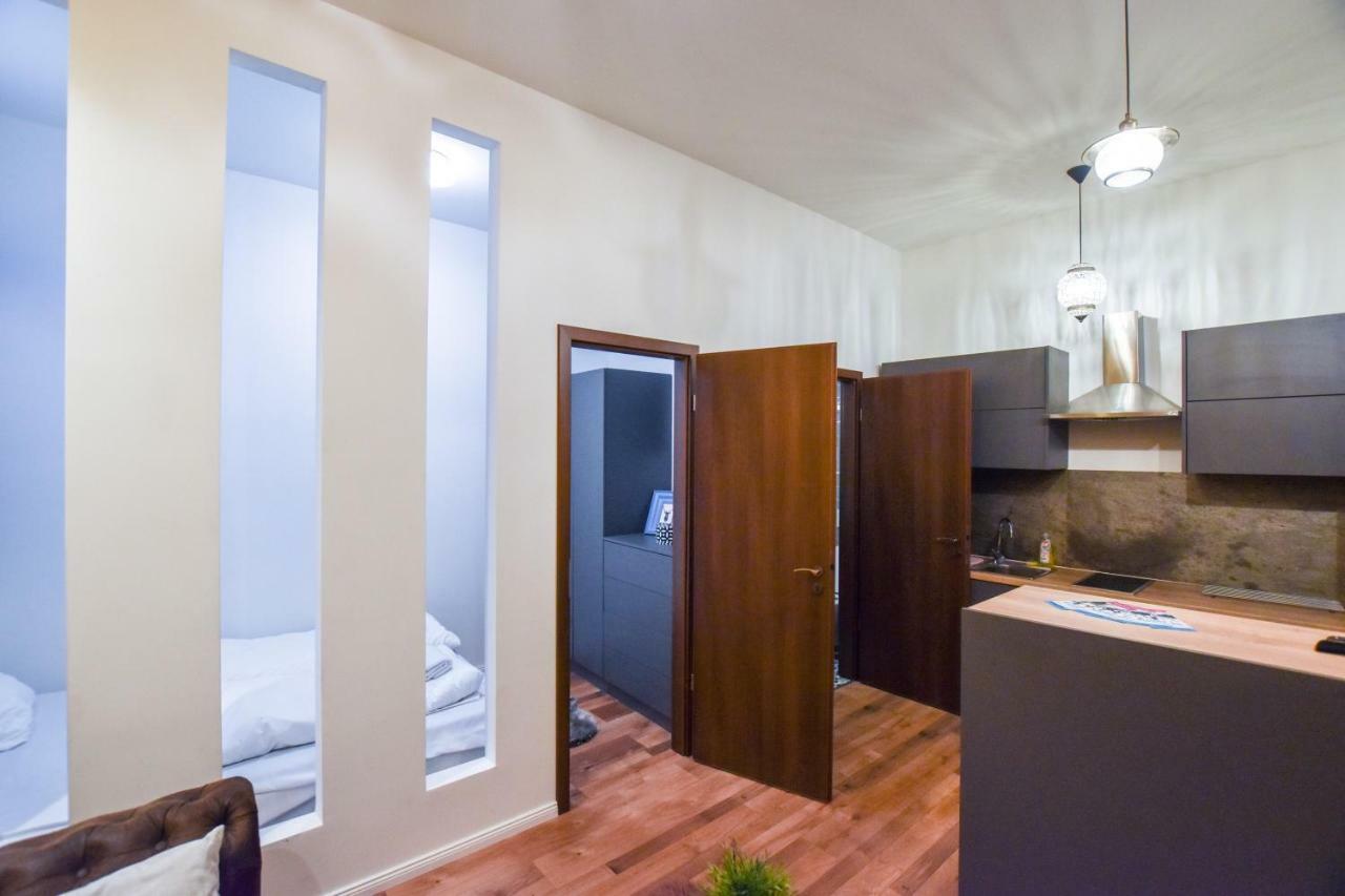 בודפשט Bluebel Luxory Apartment In The City Center מראה חיצוני תמונה